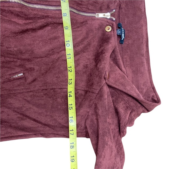 Fashion Nova Off-Shoulder Belted Jacket Suede Like Maroon Gold hardware Zip XL - Picture 5 of 10
